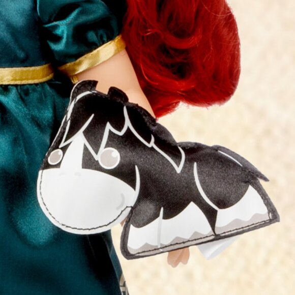 Disney Animators Collection Merida from BRAVE 16" Doll - Picture 9 of 10